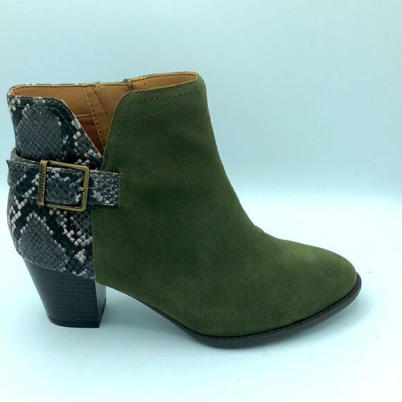 NIB Vionic Upright Naomi Snake Print Booties O
Green Plant Mom Size 8.5 Wide - Picture 1 of 6